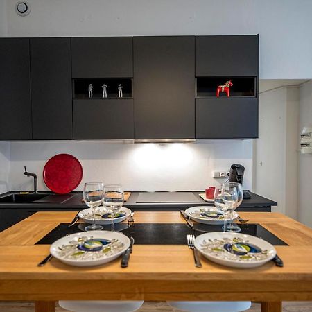 Coeur De Ville, Magnifique Appartement + Parking Pau Exterior foto